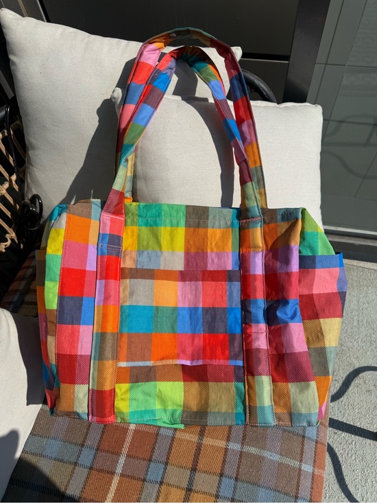 BAGGU Handbags - BAGGU Small Cloud Carryon in retired Madras